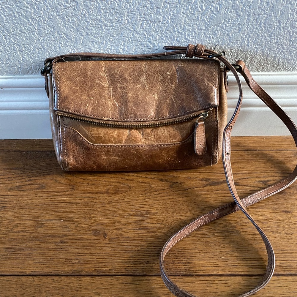 Fry DB129 Melissa Fold-over Leather Crossbody